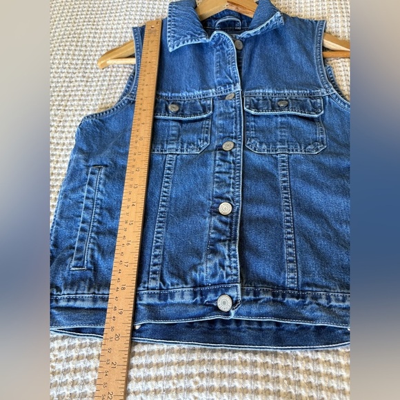 Eddie Bauer women’s vintage denim vest mid wash size small cotton - Picture 8 of 9